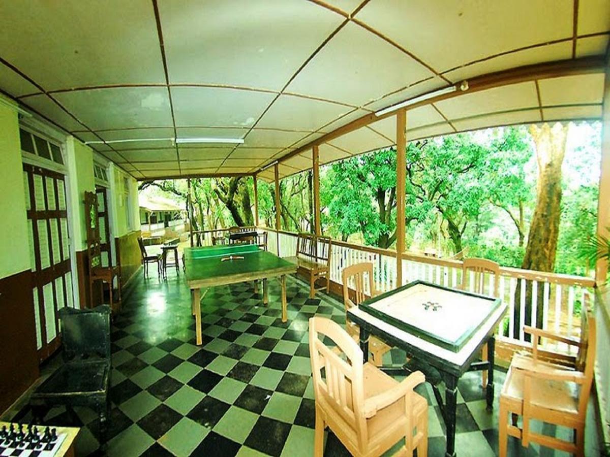 Cecil Hotel Matheran Dış mekan fotoğraf