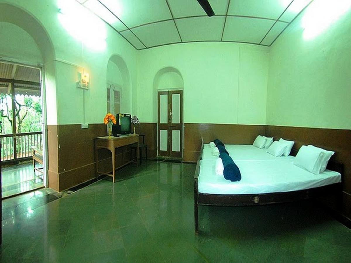 Cecil Hotel Matheran Dış mekan fotoğraf